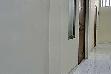 OYO Life 92614 Rukost E-3 Colombus