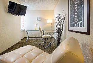 Red Lion Inn & Suites Olympia, Governor Hotel