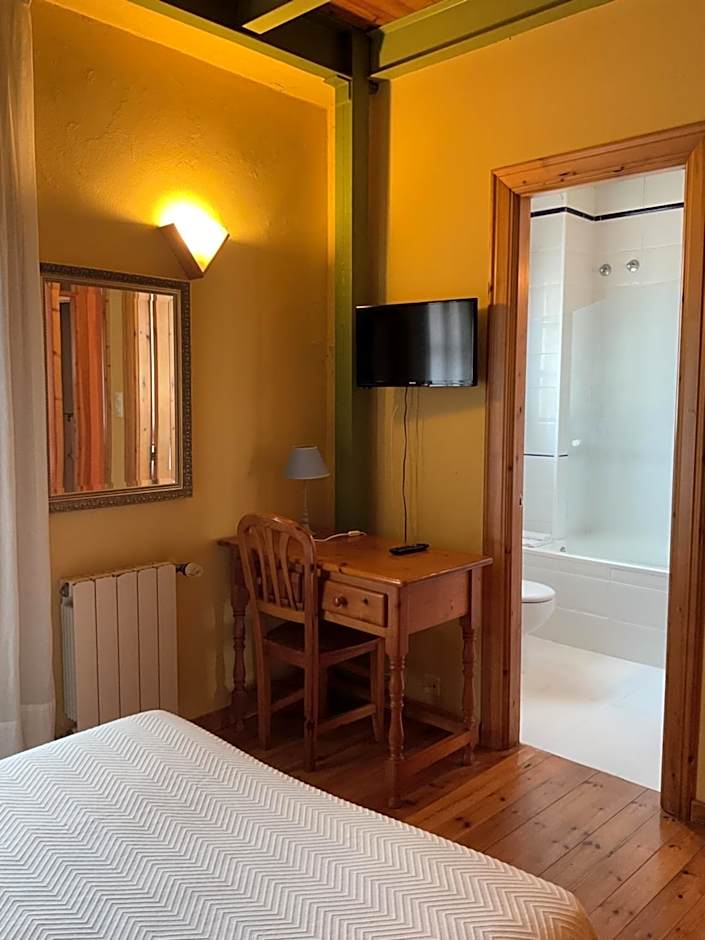 Hotel Cuevas Del Mar