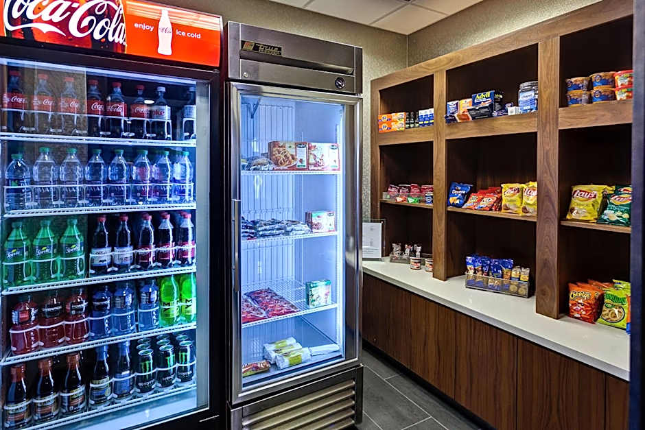 Holiday Inn Express Hutchinson By IHG