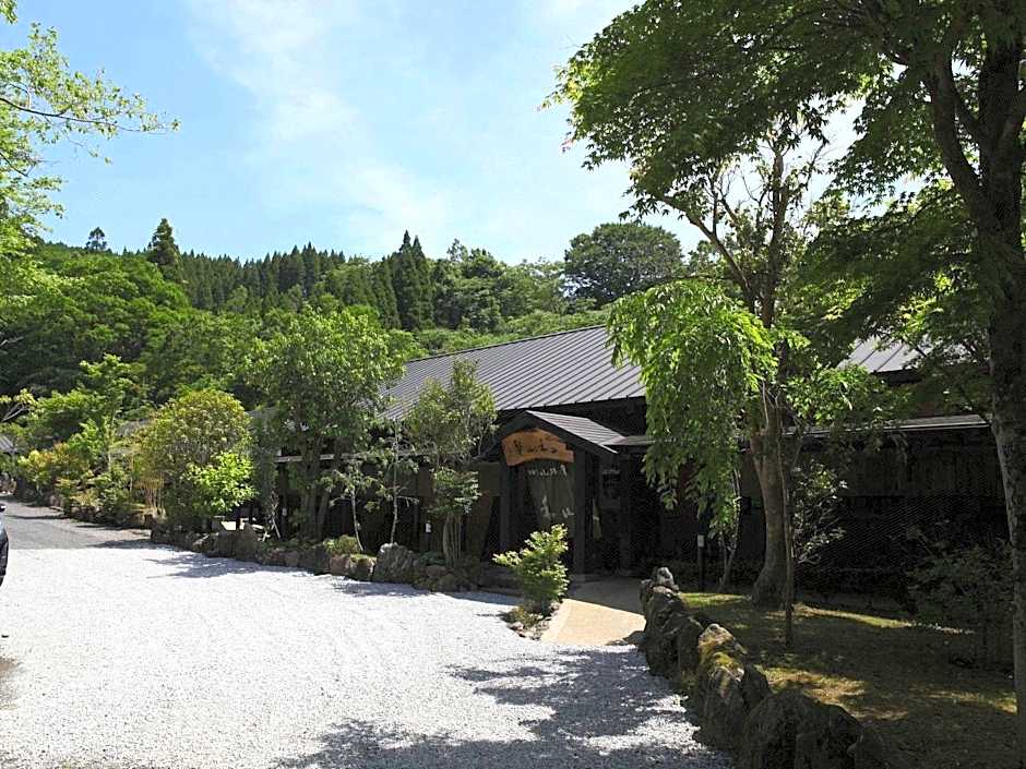 Yufuin Ryokan Wazanho