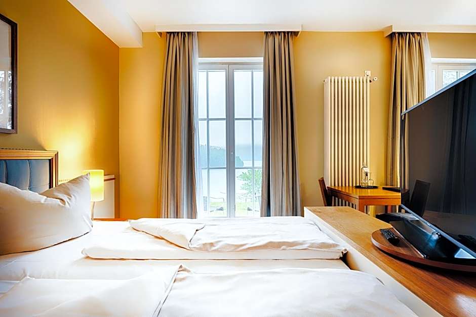 Welcome Hotel Meschede Hennesee