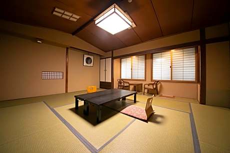 Group Room with Private Bathroom