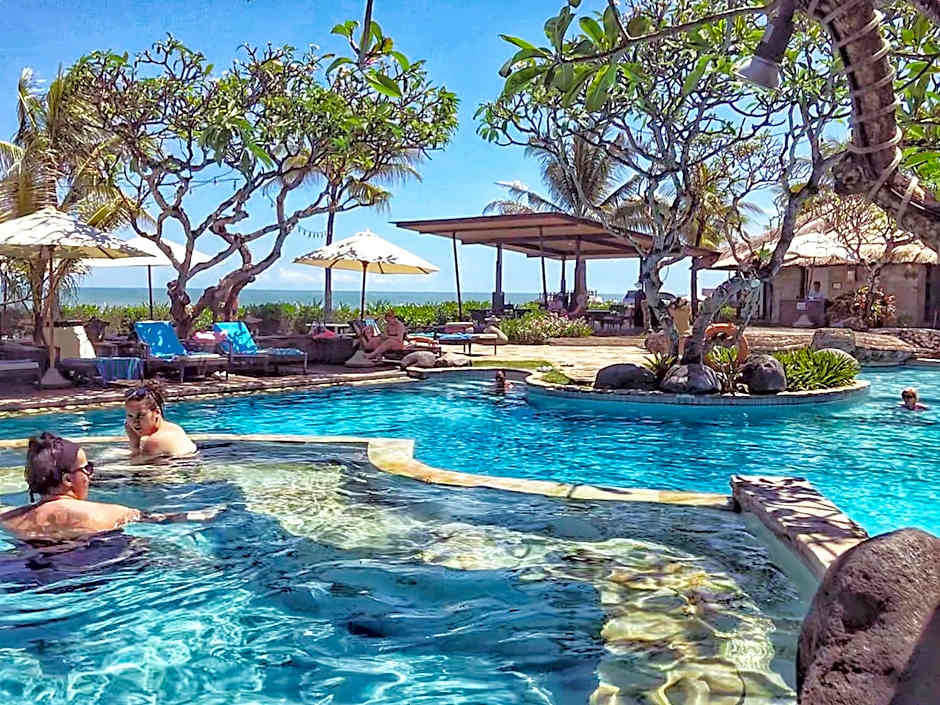 Grand Balisani Suites Hotel