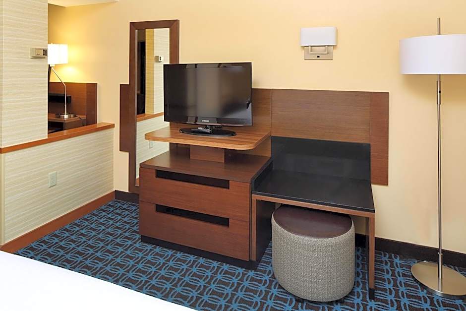 Fairfield Inn & Suites by Marriott Newark Liberty International Airport