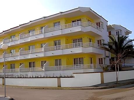 Baulo Mar Suites