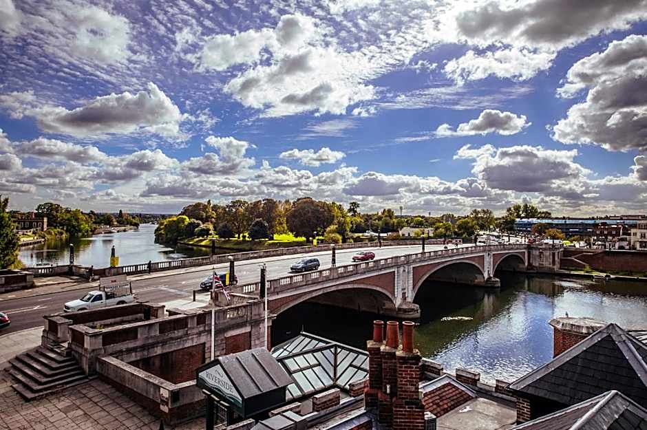 The Mitre, Hampton Court