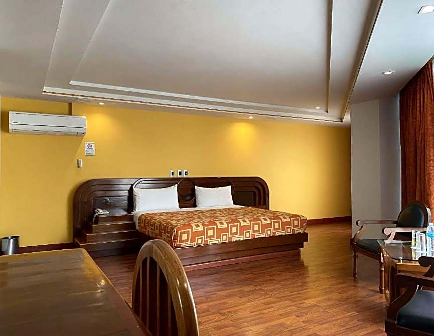 Hotel Escala Siglo XXI