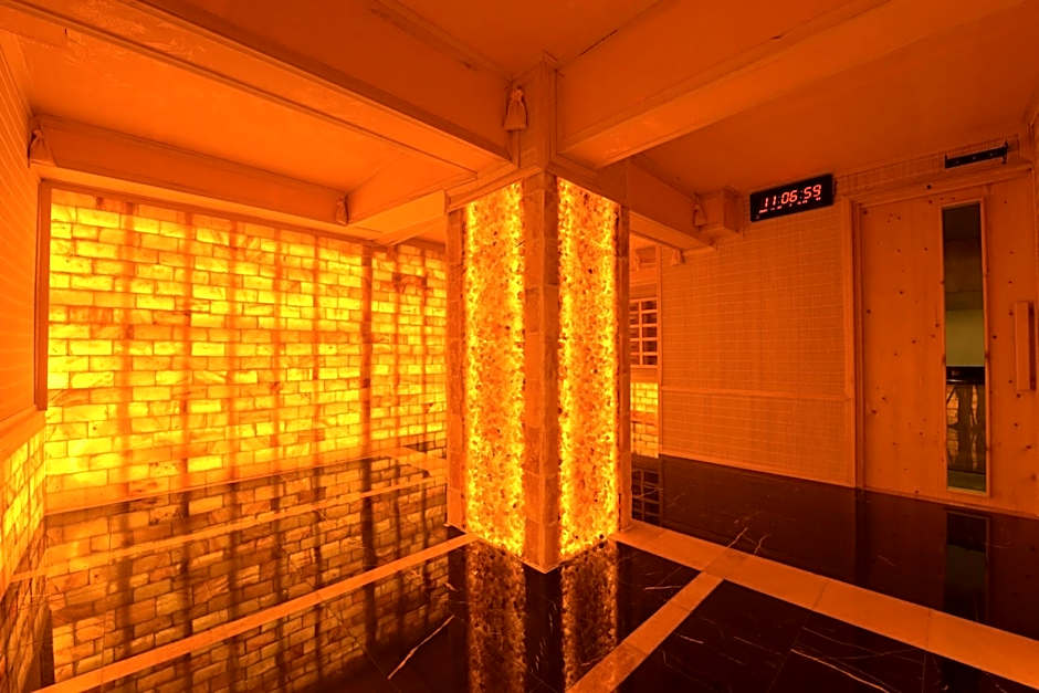 The Golden Ville Boutique Hotel & Spa