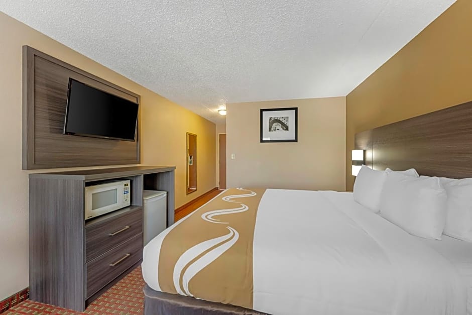Quality Inn & Suites Lincoln South