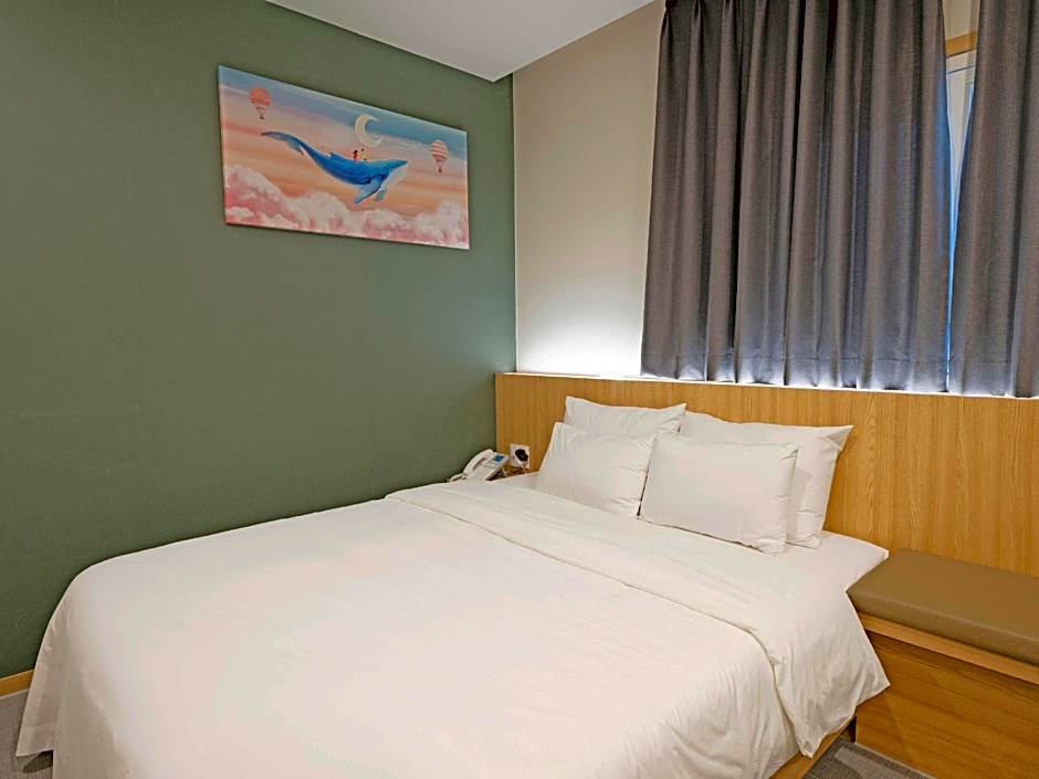 Changwon Palyongdong Hotel Leo