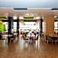 Avenue Hotel