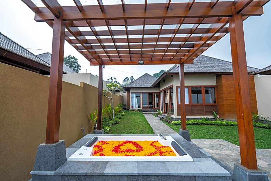 Shankara Munduk Bali