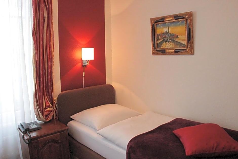 Hayk Altstadthotel & Appartements