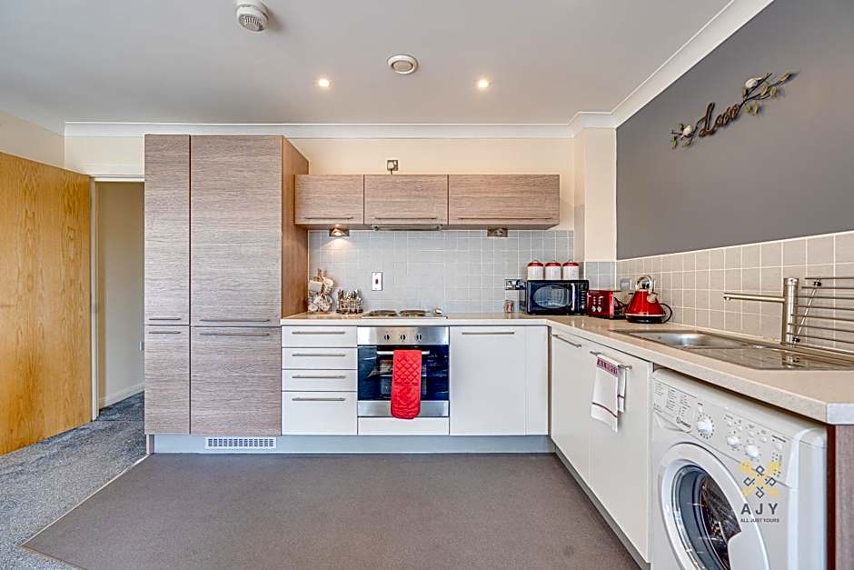 Mica Point City Centre Apartment