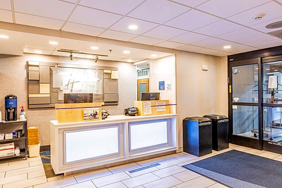 Holiday Inn Express Indianapolis South By IHG