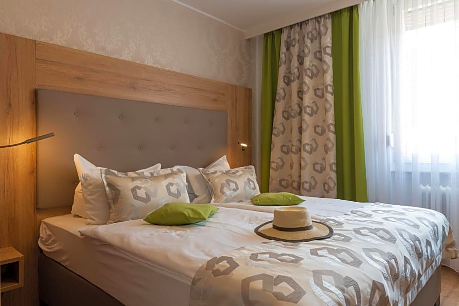 Central Boutique Hotel