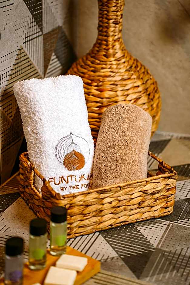 Funtukaki by the Pool