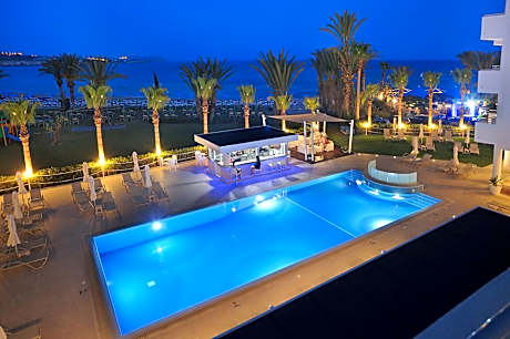 Okeanos Beach Boutique Hotel