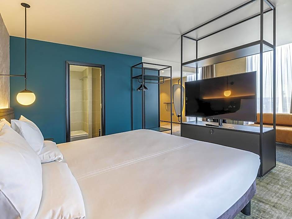 Novotel Liverpool Paddington Village