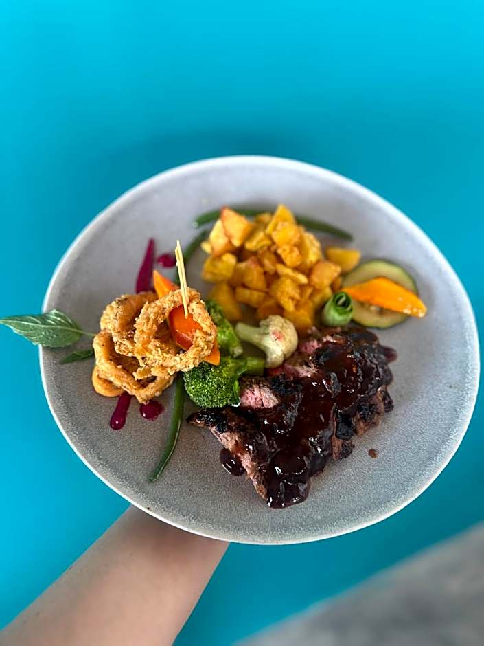 Mintaka Boutique Hotel