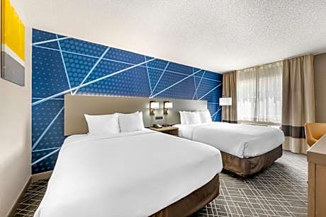 Queen Room with Two Queen Beds - Non-Smoking