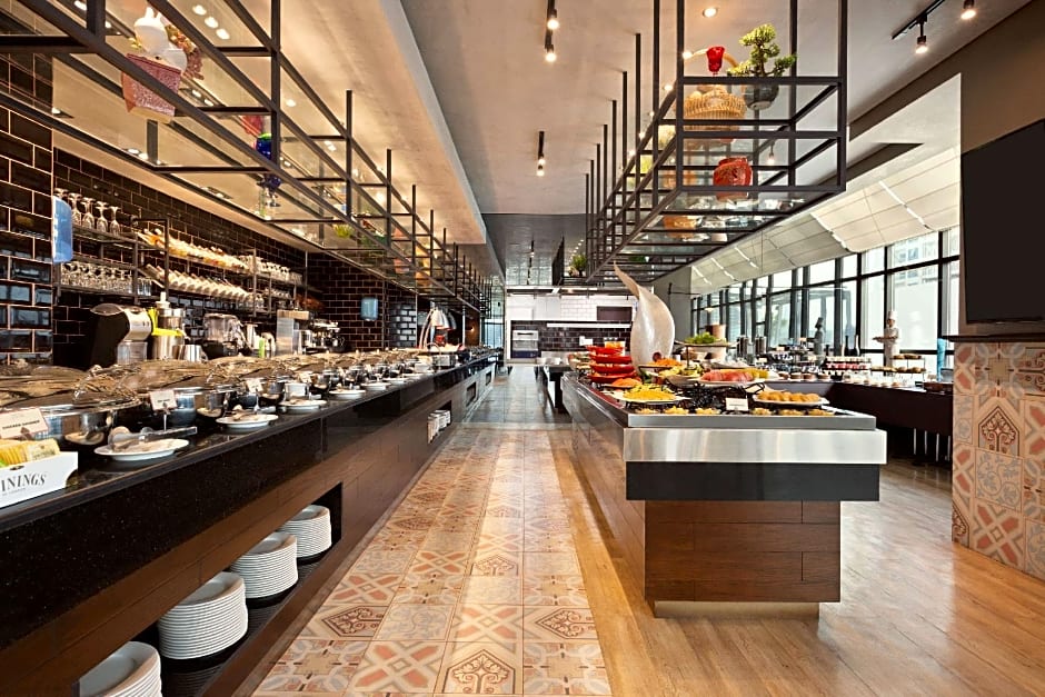 Ramada Manama City Centre