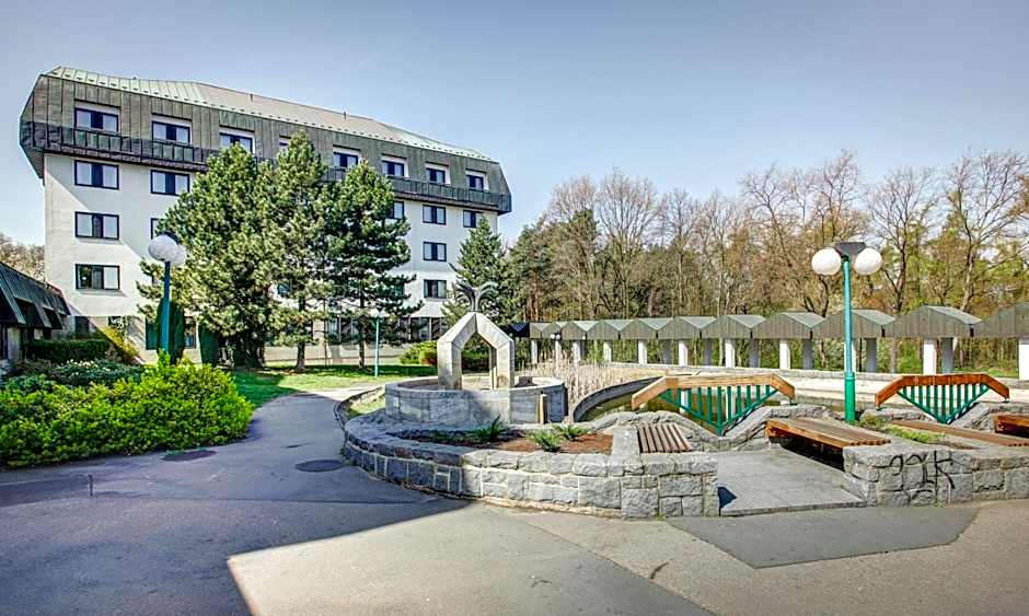 Hotel Globus