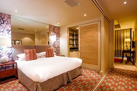 Executive Suite King