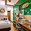 Anjeliq House Boutique Hotel