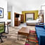 Holiday Inn Express Hotel and Suites Conroe By IHG