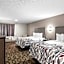 Red Roof Inn & Suites Lexington - Hamburg