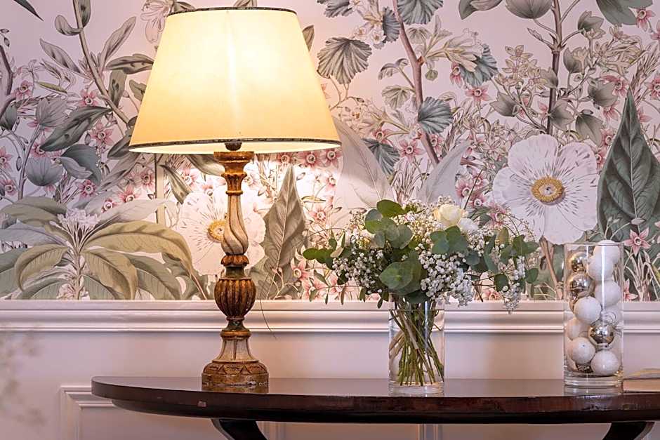 Relais Hotel Du Vieux Paris