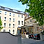 Dom Hotel