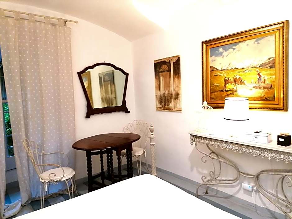Corte delle Camelie Bed and Breakfast