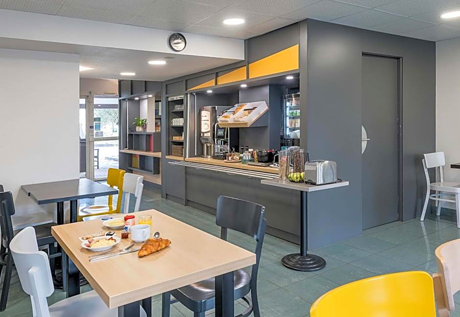 B&B HOTEL Laval Change