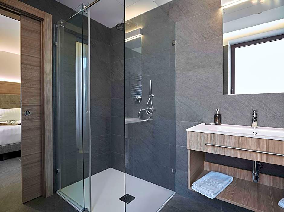 Boutique Hotel Touring