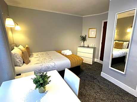 Comfort Triple Room with Shower