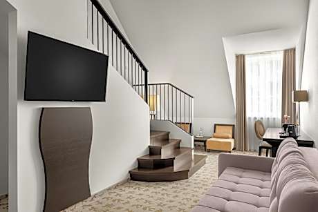 Duplex Twin Room