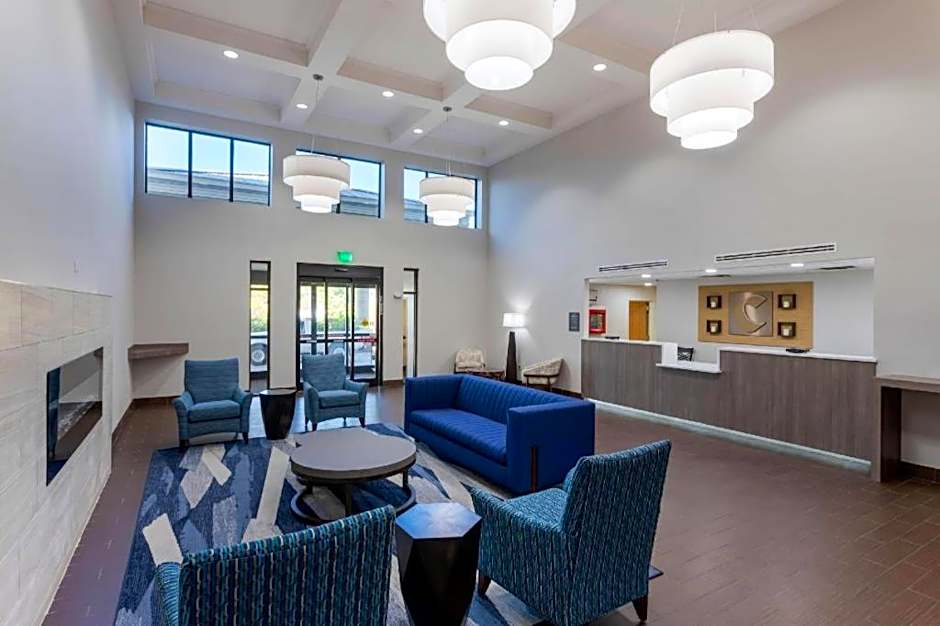 Comfort Inn & Suites Hot Springs Midtown