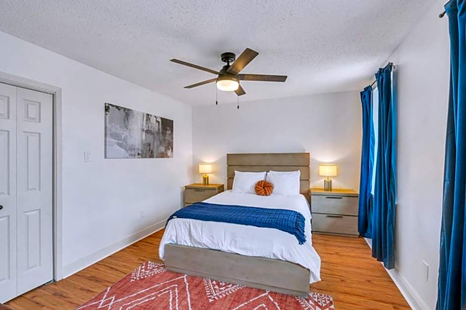 Mid-city Muse W Pool -spacious 5br Minutes To Fq