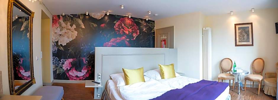 Friedrich von Schiller Hotel