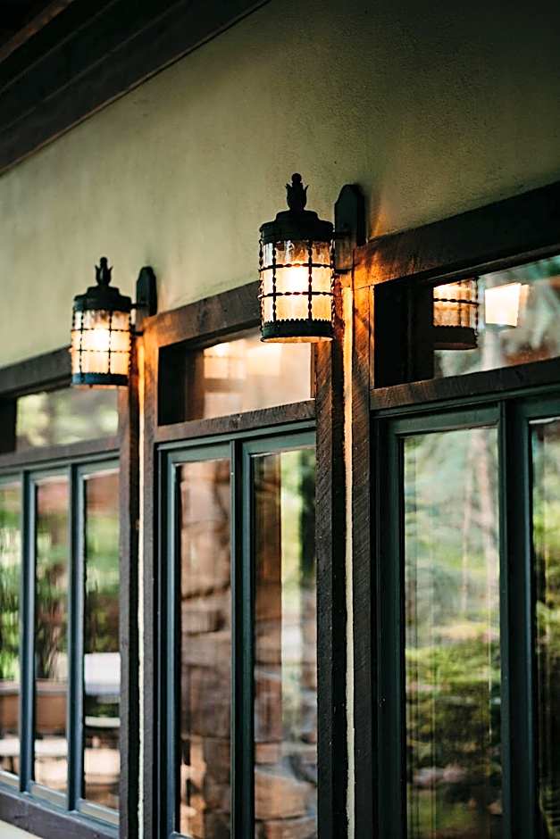 Sylvan Valley Lodge and Cellars