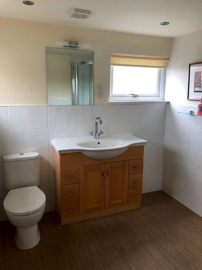 The Aberdeen Arms Hotel