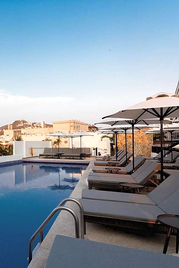 HS HOTSSON Acapulco Villas