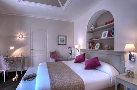 Classic Double Room - Free Spa Access