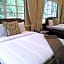 R Bed & Breakfast