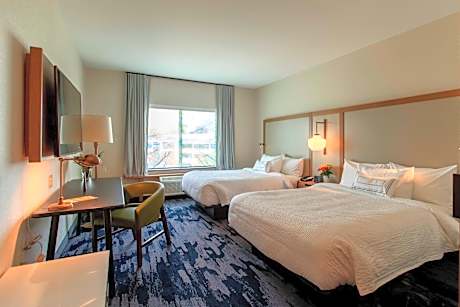Double Queen Room