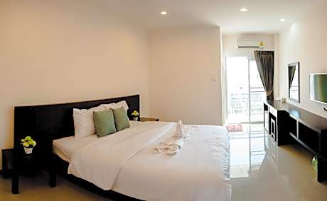 Double Bed