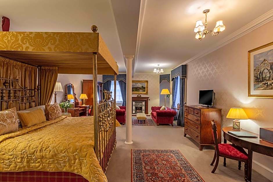 Photo 1 of 4 of Grand Garden View Suite